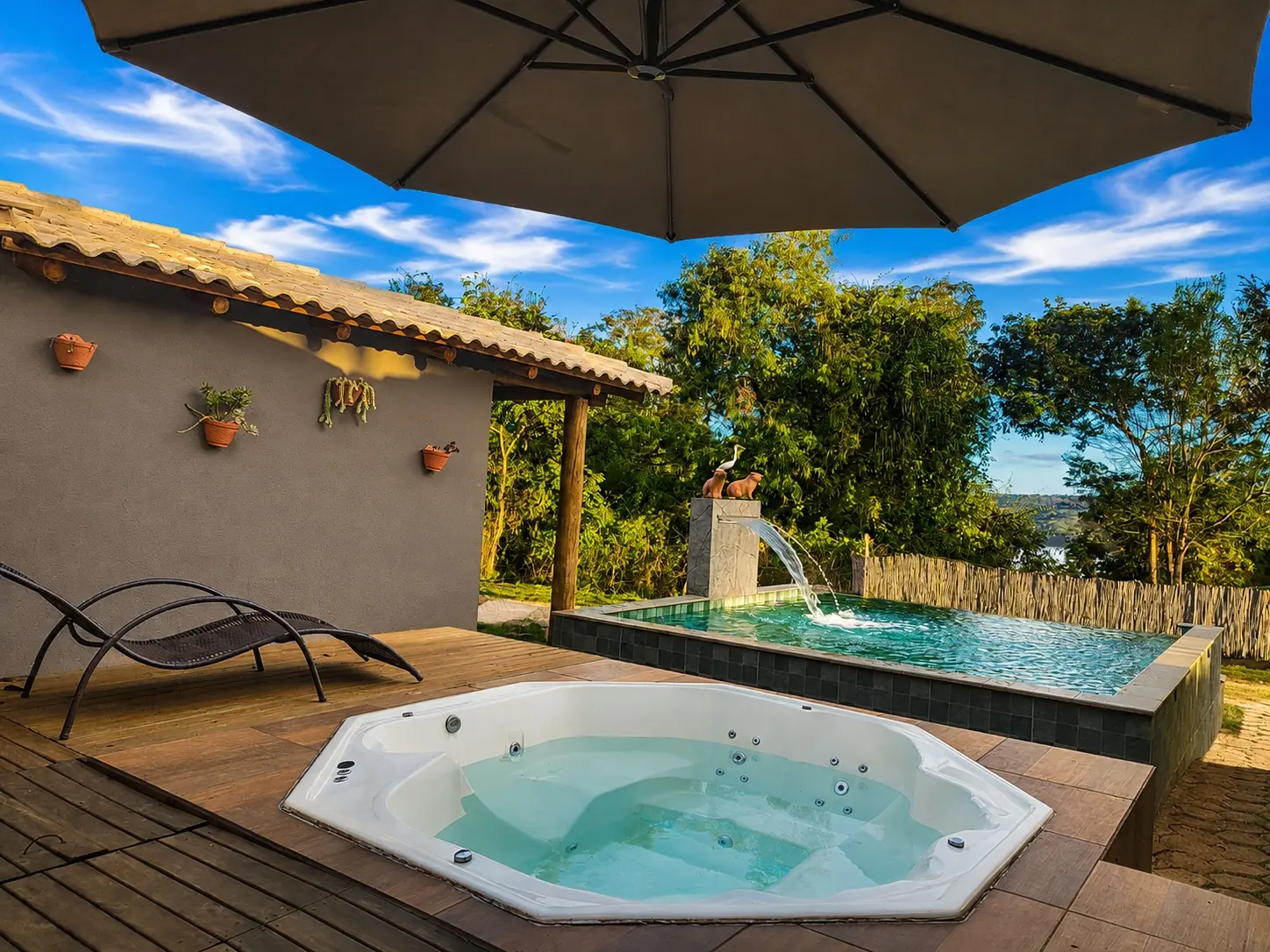 Piscina e hidromassagem aquecidas do Recanto Ouro Fino