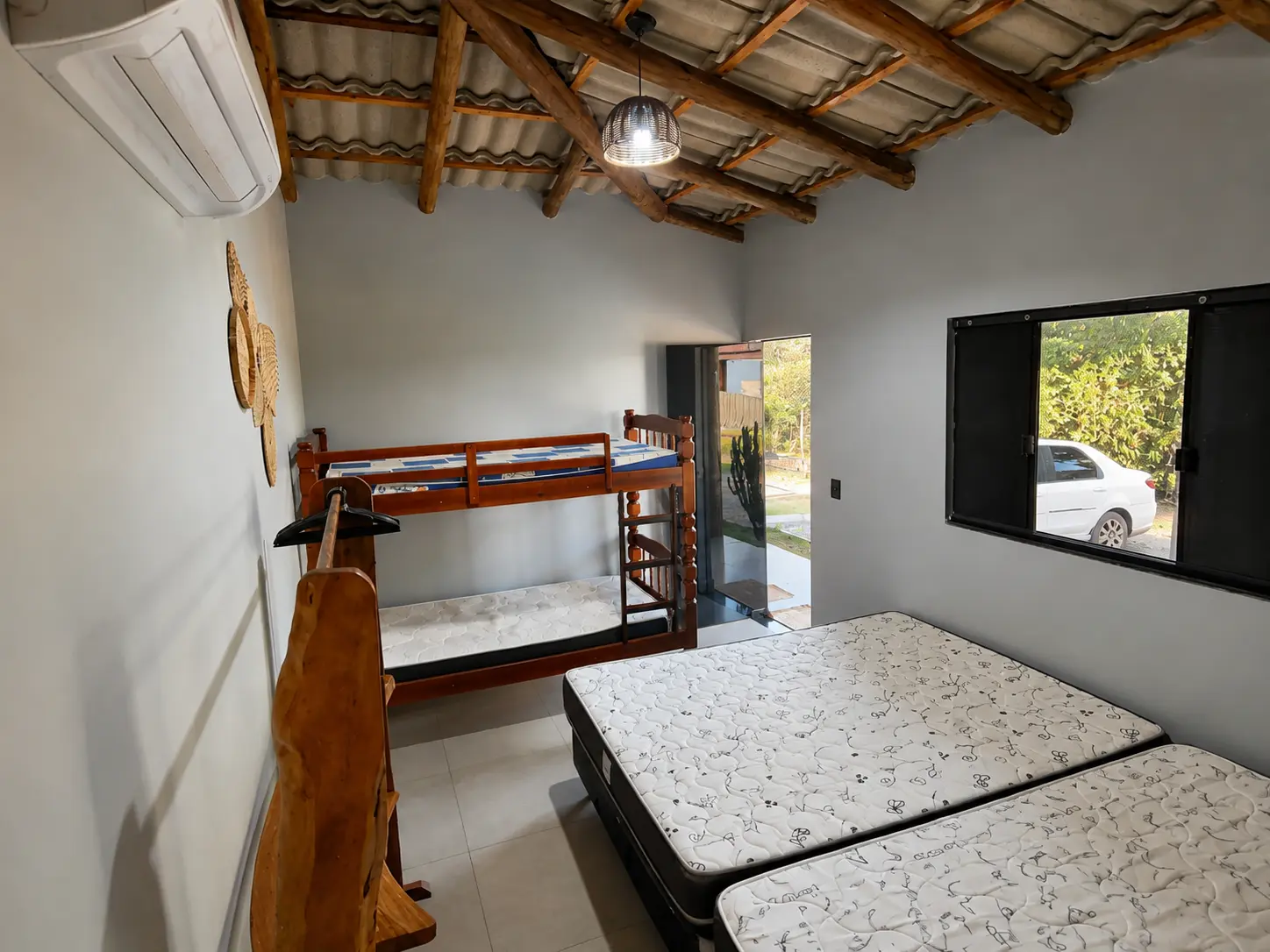 Quarto climatizado e confortável do Recanto Ouro Fino